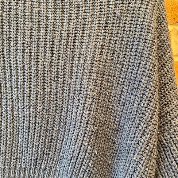 Urban Outfitters Blue Cropped Sweater - Picture 3 of 4